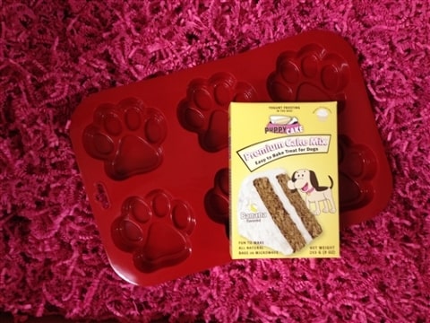 Paw cake outlet pan